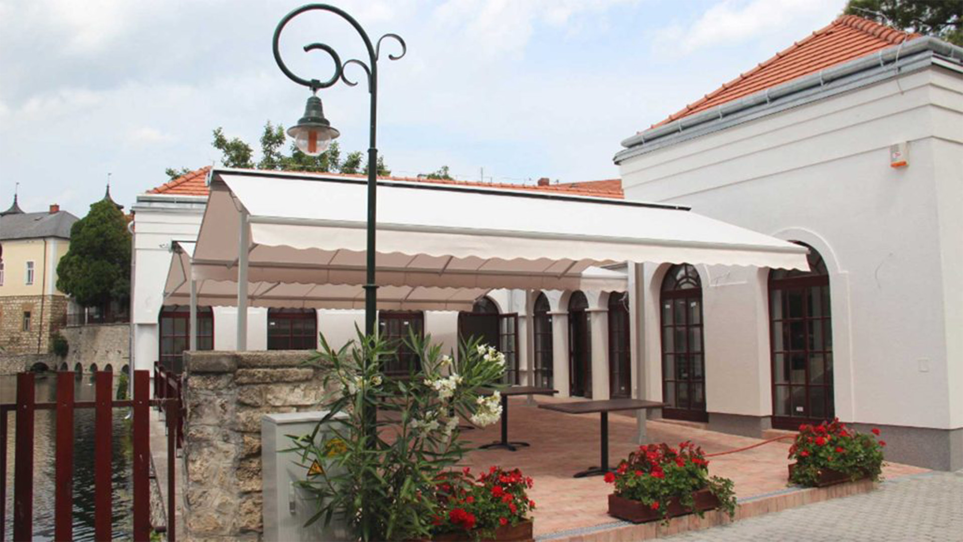 napellenzők napellenzők